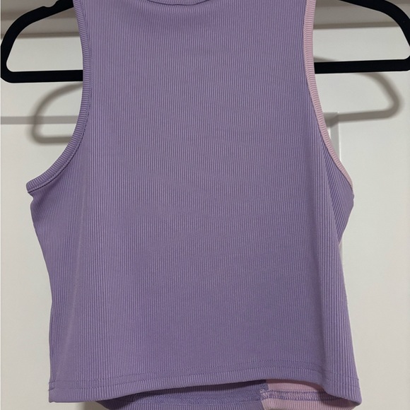 Colorblock Ribbed Tank Top - Picture 2 of 2